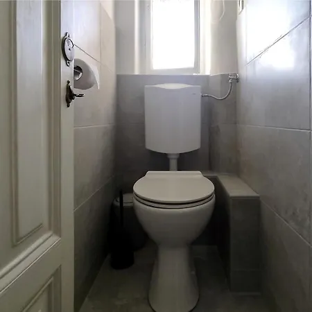 Daire Urban *